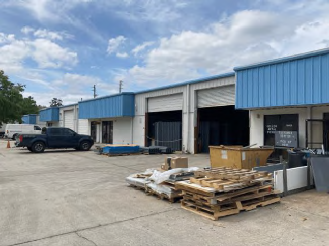 Light Industrial Warehouse property